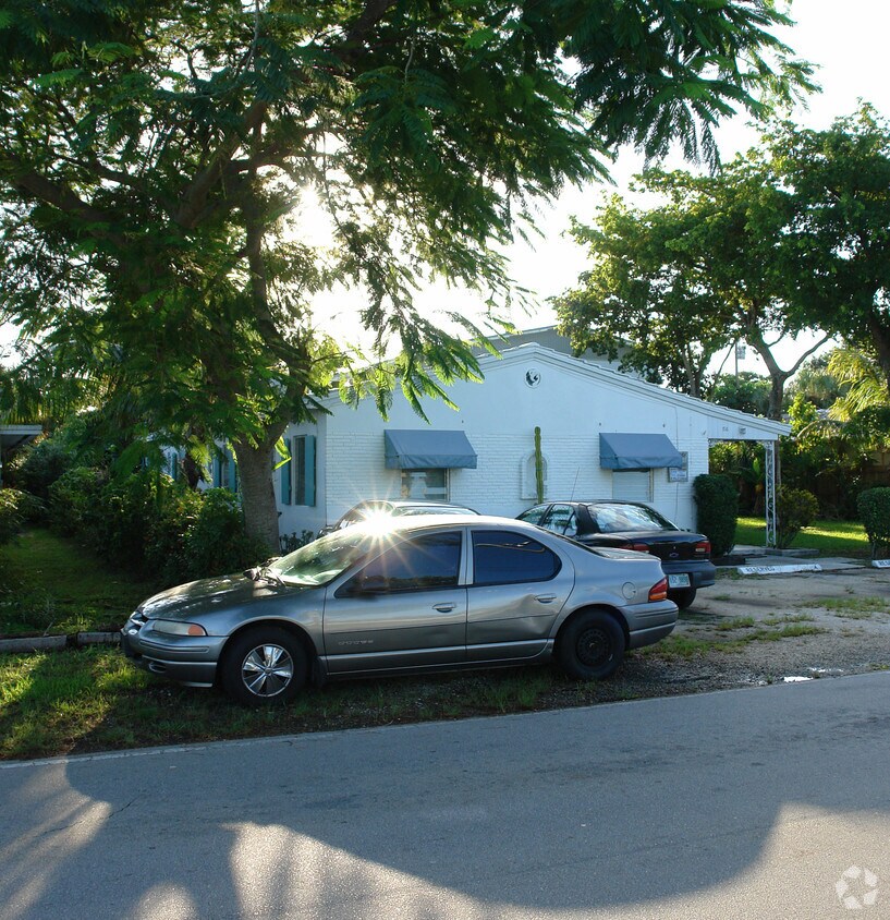 Exterior Photo - ACS 716 LLC