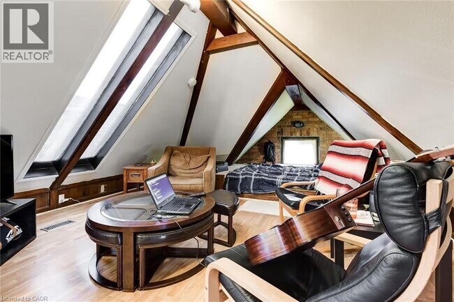 Photo du bâtiment - 44 Ashley St