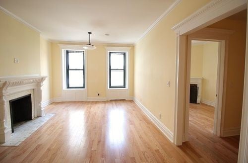 Building Photo - 112 E 17th St