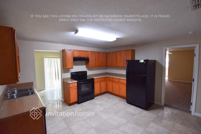 Foto del edificio - 2415 4th St