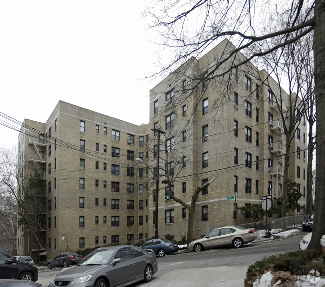 Building Photo - Webster Park