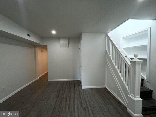 Building Photo - 1093 Howellville Rd