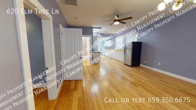 Foto del edificio - 620 Elm Tree Ln