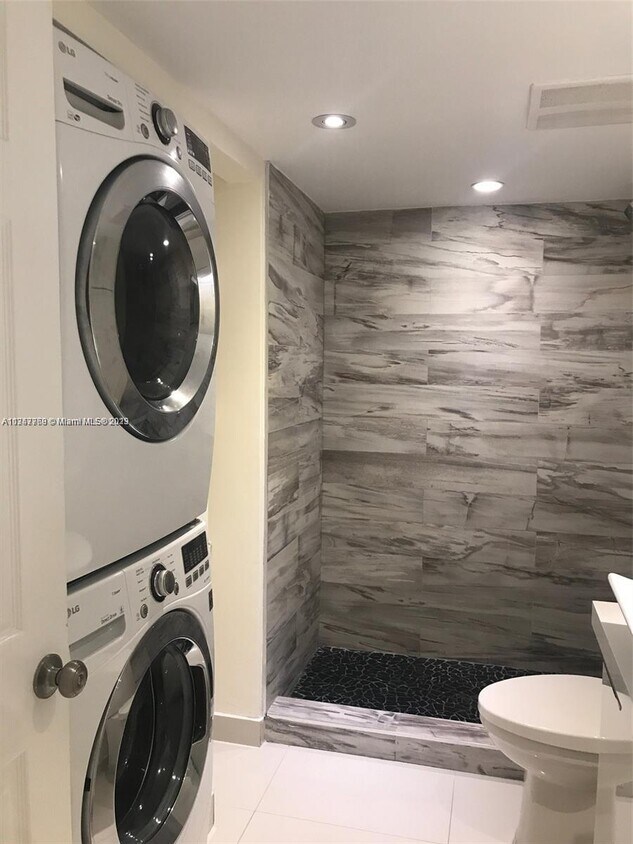 Foto principal - 8205 SW 152nd Ave