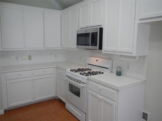 Foto del edificio - 1203 Foxland Chase St