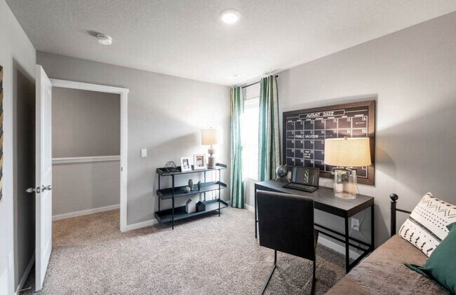 Foto del edificio - Move In Special - One month Free!! Brand N...