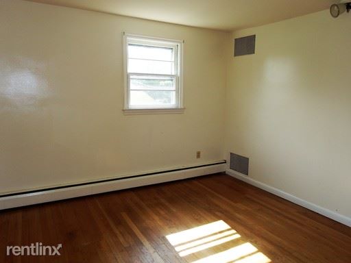 Foto del edificio - 37 Willow Ave
