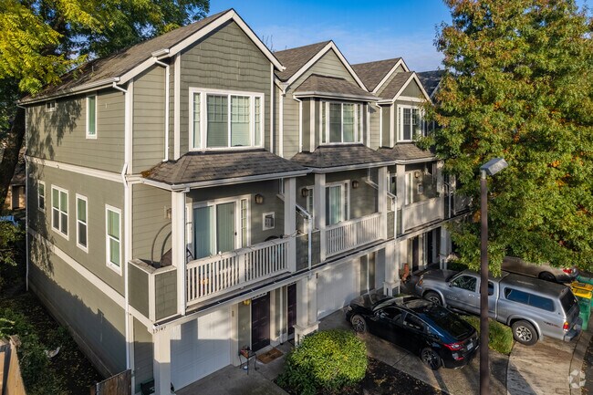 Building Photo - Menlo Gardens Apartments