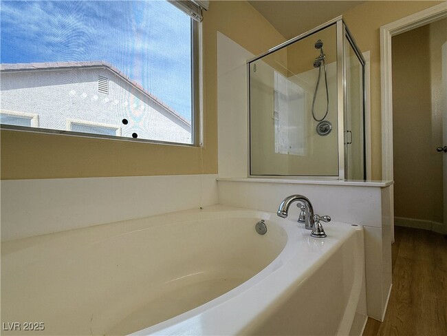 Building Photo - 5128 1st Sun St