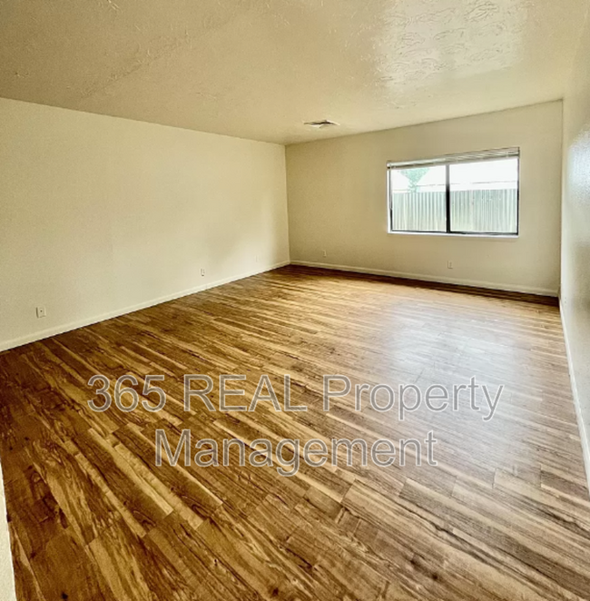 Foto del edificio - 3715 Boulder St