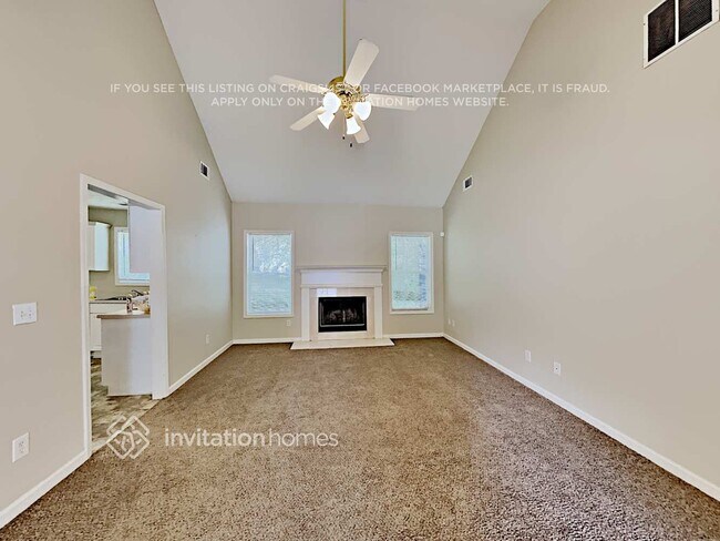 Foto del edificio - 115 Spring Valley Way