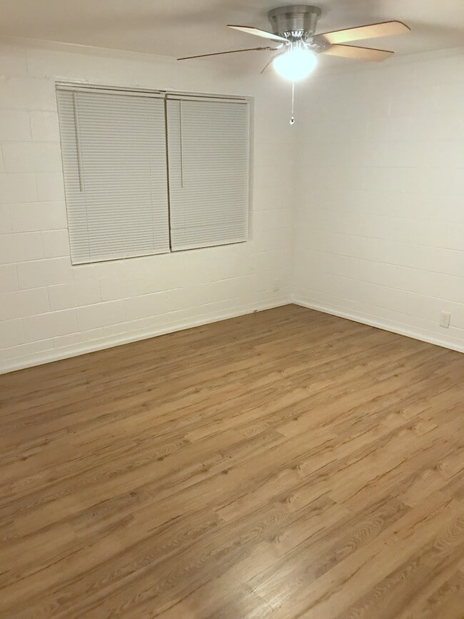 Foto del edificio - 217 S 7th St