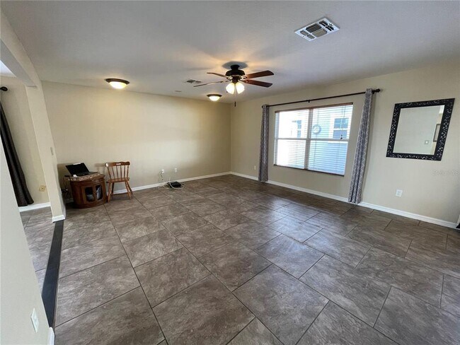 Building Photo - 307 Anchovie Ct