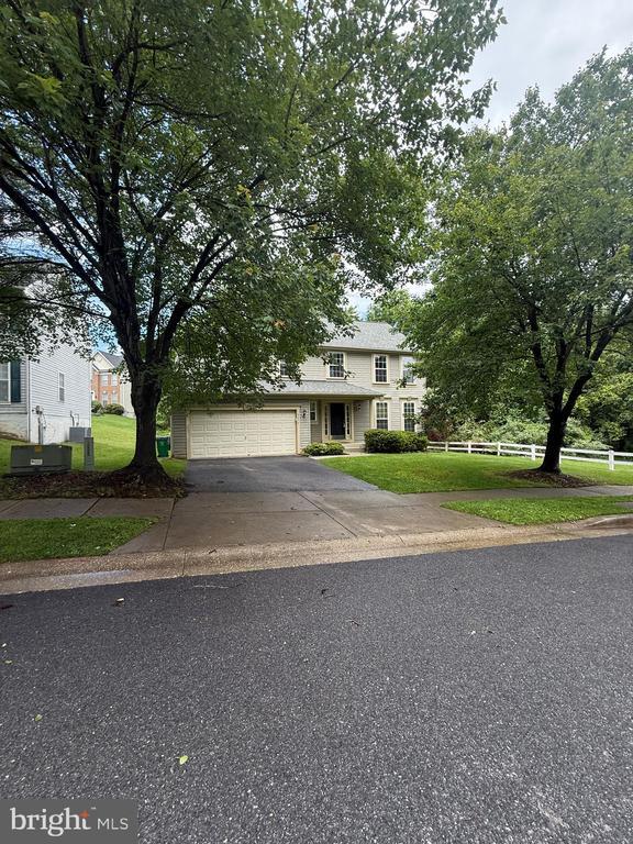Building Photo - 6632 Dasher Ct
