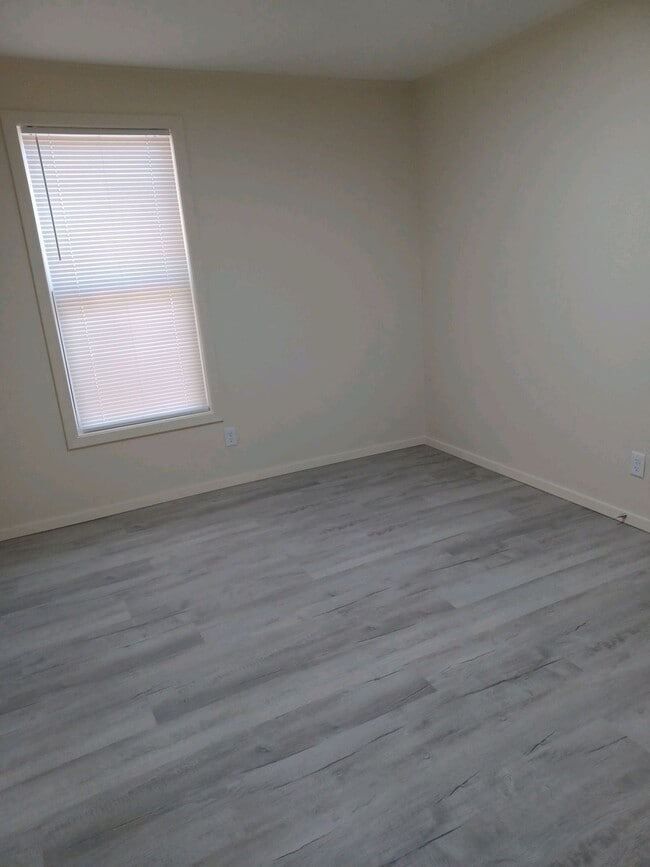 Foto del edificio - 1403 Lincoln Ave