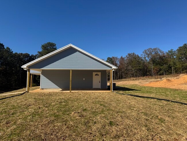 Building Photo - 376 Silver Run Rd