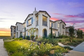 Building Photo - 3906 E Coronado Privado