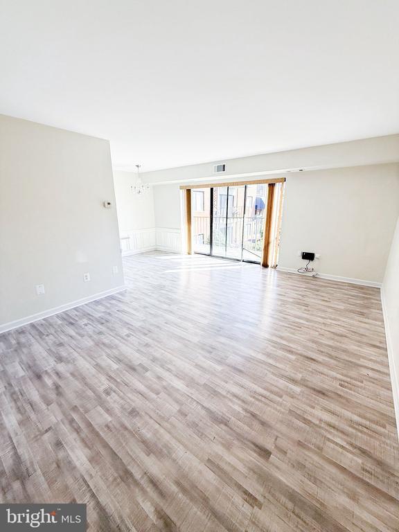 Foto del edificio - 7618 Savannah St