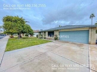 Building Photo - 2308 E Broadmor Dr