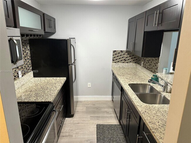 Foto del edificio - 8261 SW 128th St