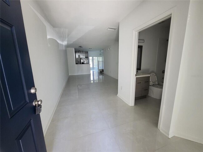 Foto del edificio - 6248 Osprey Lake Cir