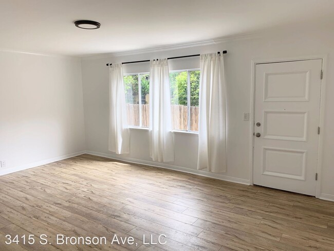 Building Photo - 3415 S Bronson Ave