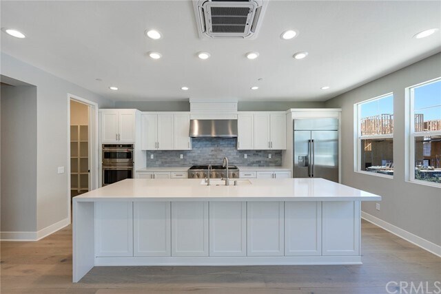Primary Photo - 2110 Cresta Dr
