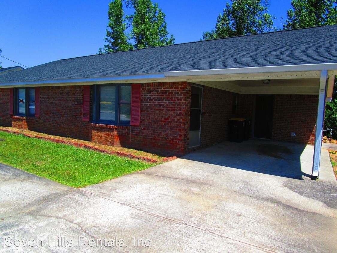 Primary Photo - 25 Woodcreek Way SW