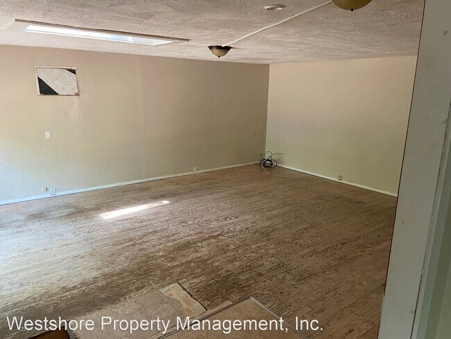 Foto del edificio - 4 br, 2 bath House - 1420 Yarmouth Ave.