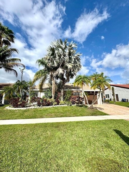 Photo - 531 SW 167th Terrace Unit