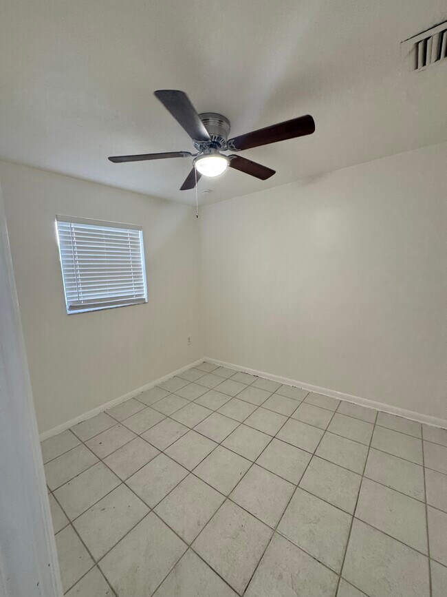 Foto del edificio - 3829 Ocala Rd