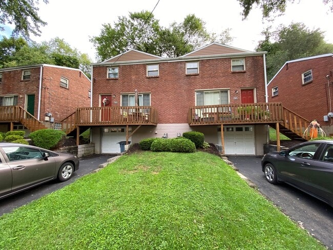 Gorgeous 3 Bedroom Duplex in Castle Shanno... - Gorgeous 3 Bedroom Duplex in Castle Shanno... Townhome