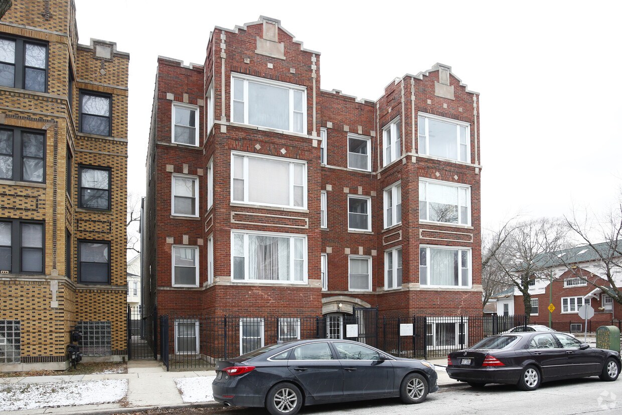 Building Photo - 7232 S Merrill Ave