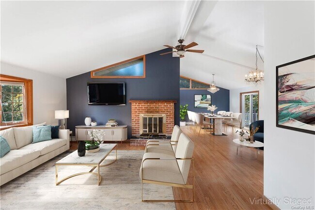 Foto del edificio - 193 E Mt Airy Dr