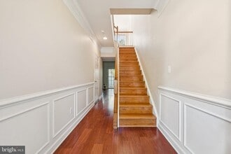 Building Photo - 11465 Log Ridge Dr