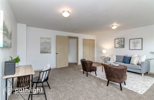 Foto del edificio - 1220 69th Ave E