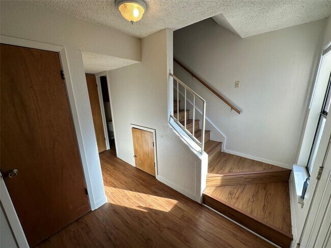 Building Photo - 8418 Fathom Cir