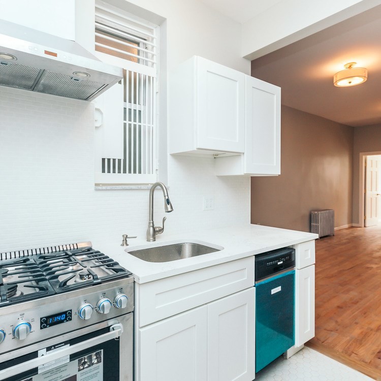 Foto principal - 1559 Dekalb Ave