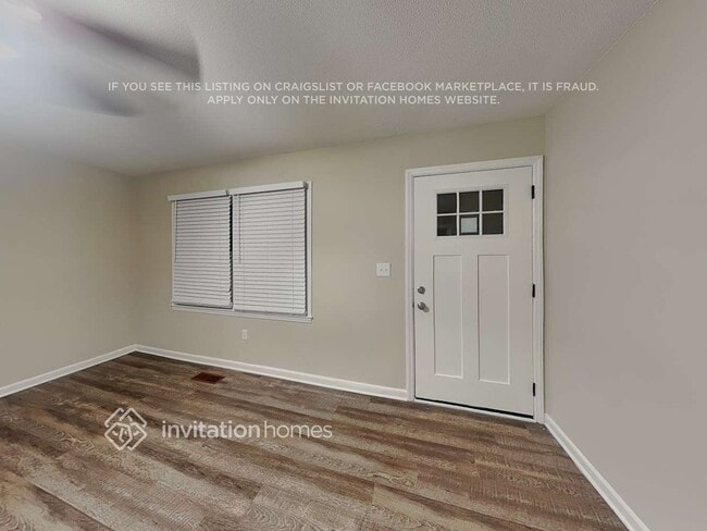 Building Photo - 90 Hillcrest Ave SE