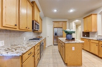 Building Photo - 21319 Pennshore Ln