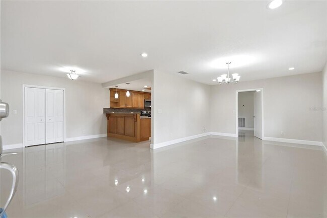 Foto del edificio - 8808 W Broad St