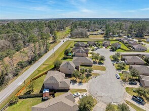 Building Photo - 305 Crooked Pine Court