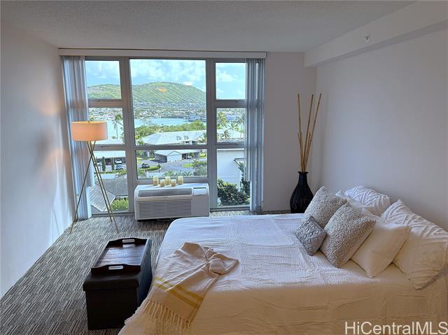 Building Photo - 7000 Hawaii Kai Dr