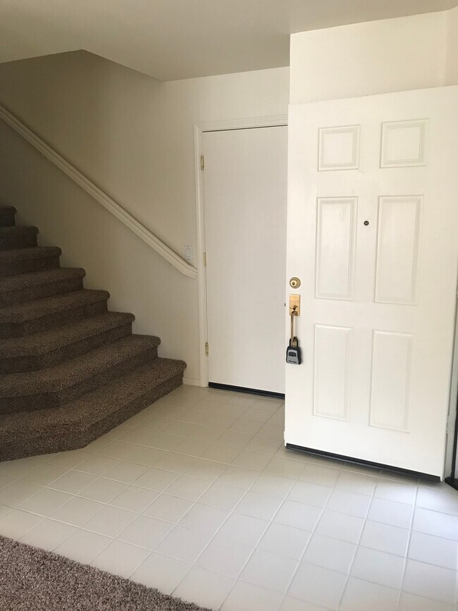 Foto del edificio - East Roseville - Aviana Gated Community - ...