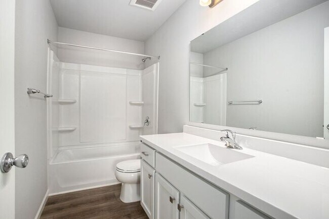 Foto del edificio - 372 Sherman St