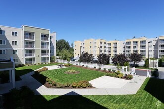 Building Photo - Camelot Apartment Homes
