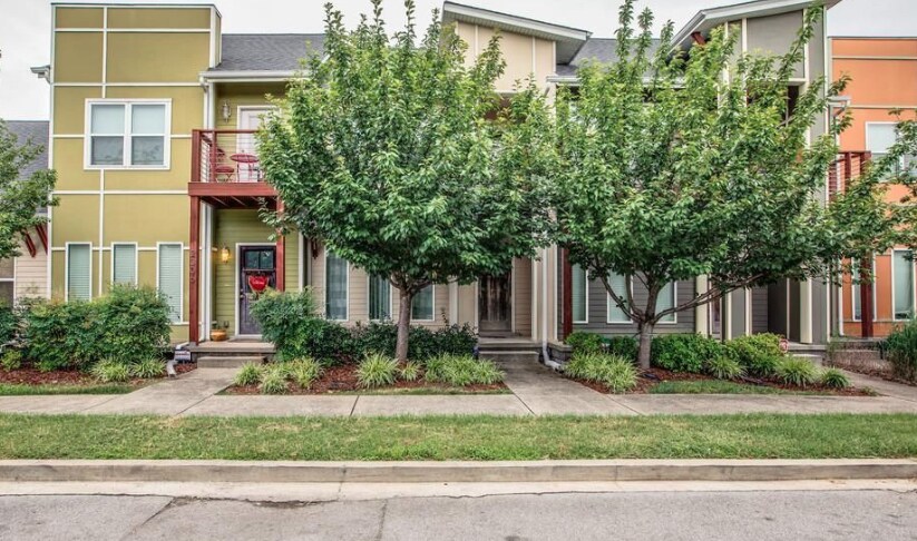 Primary Photo - 2304 Zermatt Ave