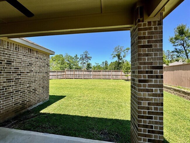 Foto del edificio - 6213 White Spruce Dr