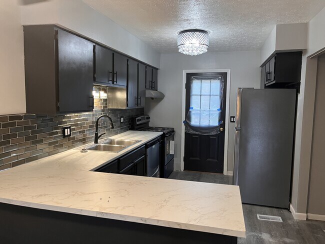 Foto del edificio - 5174-5174 Belle Isle Dr