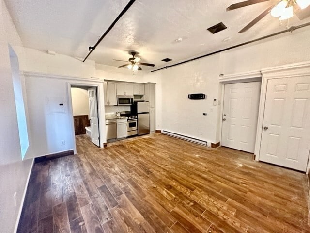 Foto del edificio - 223 Endicott St
